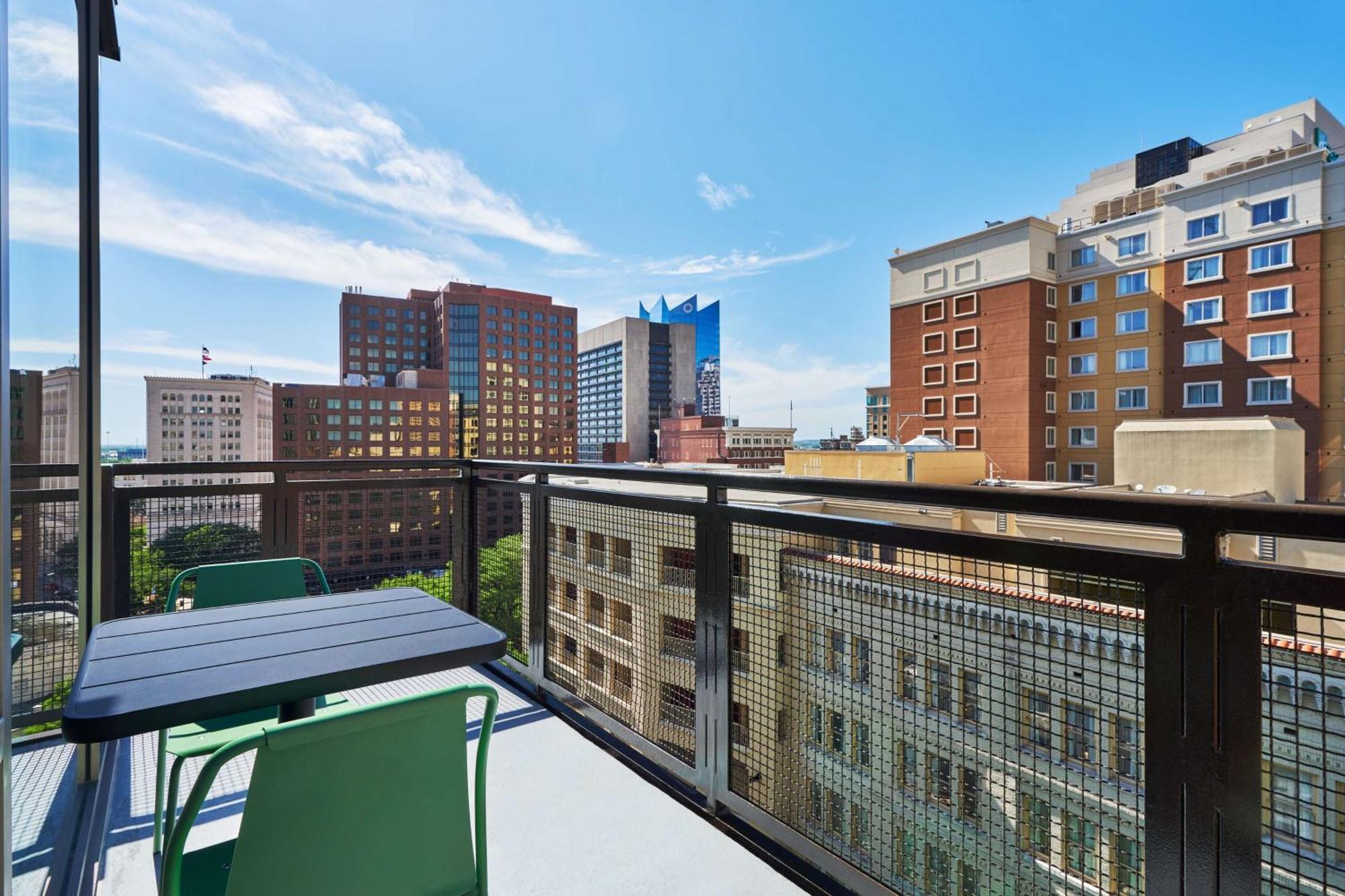 Canopy By Hilton San Antonio Riverwalk Exterior photo